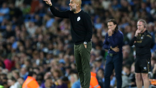 Guardiola manda recado para técnico do Paris Saint-Germain: 'Nunca tire Messi'