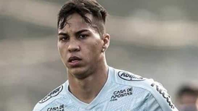 Kaio Jorge ironiza derrota do Santos para o Juventude: 'Problema era o atacante'