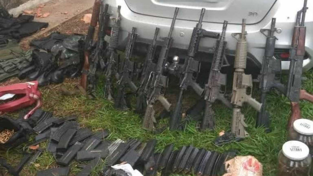 Polícia faz ação contra tráfico de armas e drogas em quatro estados