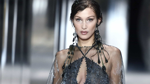 Bella Hadid revela que sofreu 'abusos': "Comecei a não ter limites"