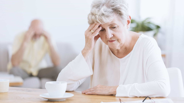 Alzheimer: Os sintomas a que deve estar atento