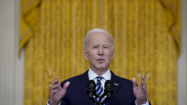 Biden celebra dado de inflação dos EUA e vê economia 'no caminho certo'