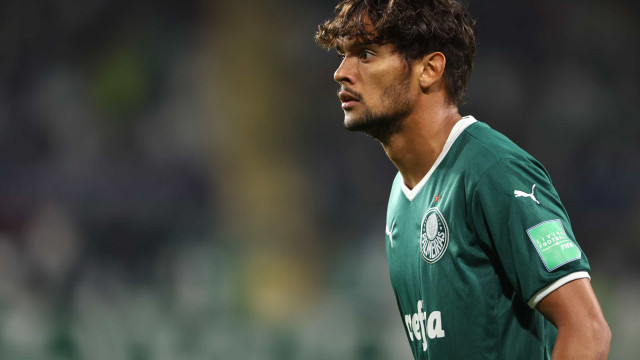 Gustavo Scarpa reprova boato de que teria pedido para deixar o Palmeiras