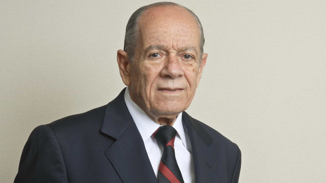 Ex-ministro da Fazenda Ernane Galvêas morre aos 99 anos