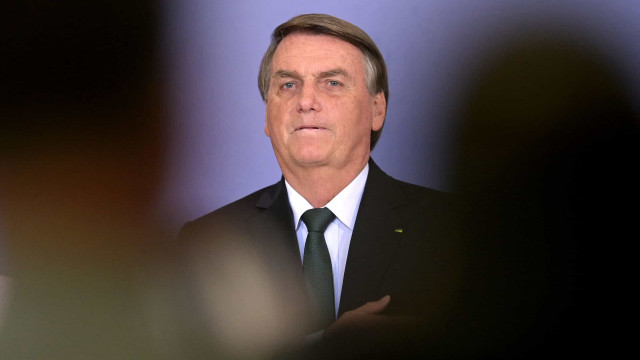 'Se a esquerda voltar, nunca mais deixará o poder', diz Bolsonaro a TV dos EUA