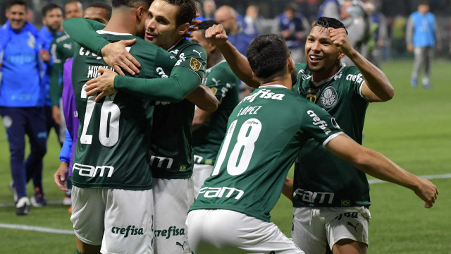 Palmeiras de 2022 tem pouca chance de repetir decepção de 2009