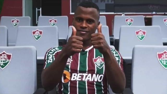 Jhon Arias vê Flu campeão em 2022, desbancando Corinthians ou Palmeiras