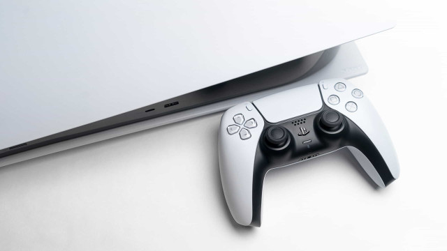 PlayStation 5 menor e mais leve pode ser lançado até ao final do ano