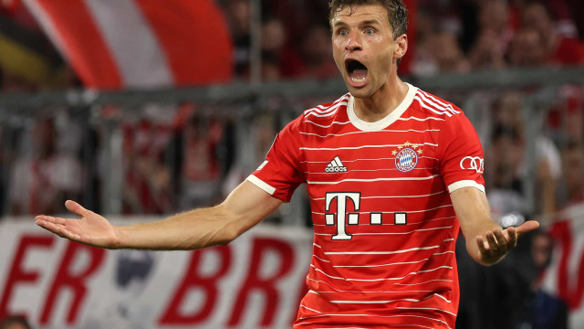 Bayern anuncia renovação de contrato e Thomas Müller completará 25 anos de clube