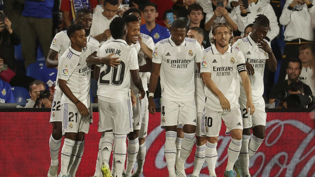 Militão garante triunfo contra o Getafe e Real Madrid dorme no topo do Espanhol
