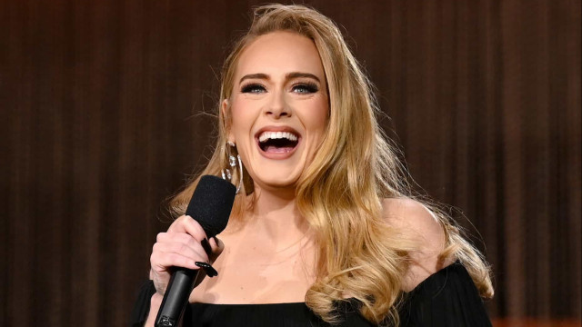 Obcecada pelo Titanic, Adele conversa com plateia de show sobre submarino implodido
