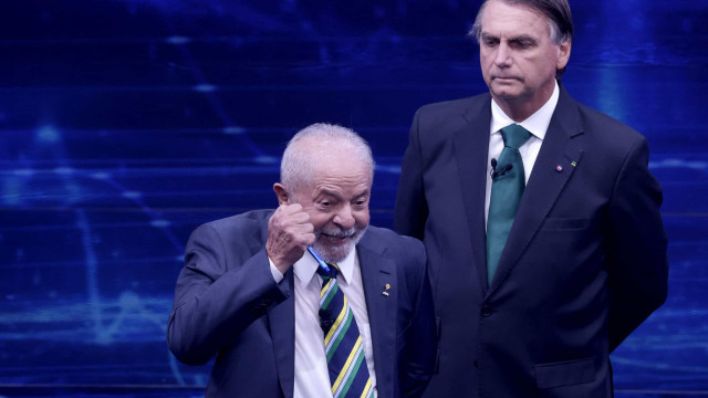 Bolsonaro 'nordestino' e Lula 'evangélico' tentaram se apropriar de pautas do adversário