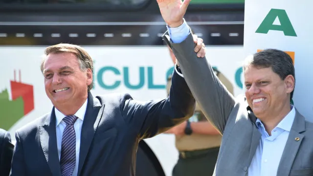 
                    Vorcaro diz que doação a Bolsonaro e Tarcísio era propina articulada por Kassab
                