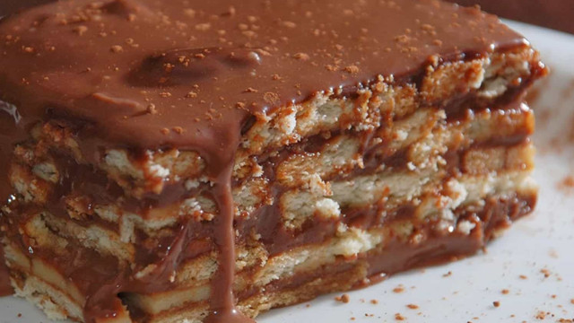 Fácil e rápida: receita de Torta de Biscoito Maria