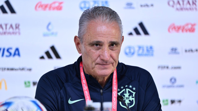 Tite é assaltado no RJ e leva bronca de bandido por eliminação na Copa