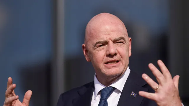Uefa cita 'esquema secreto' e diz que perdeu confiança em Infantino na Fifa