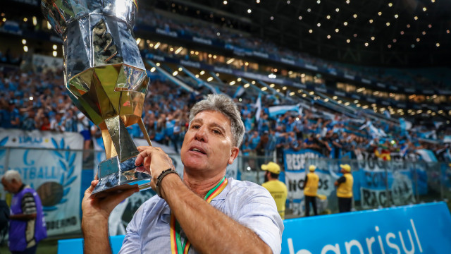 Grêmio confirma renovação e garante permanência de Renato Gaúcho por mais uma temporada