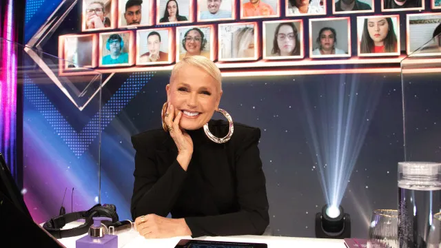 
                    Xuxa revela hábitos incomuns herdados dos tempos na TV
                