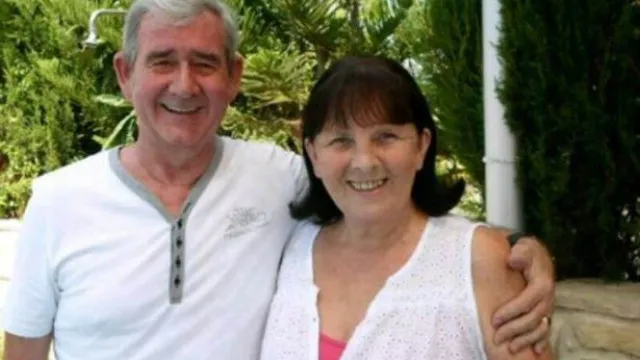 
                    Morre homem que matou esposa com doença terminal
                