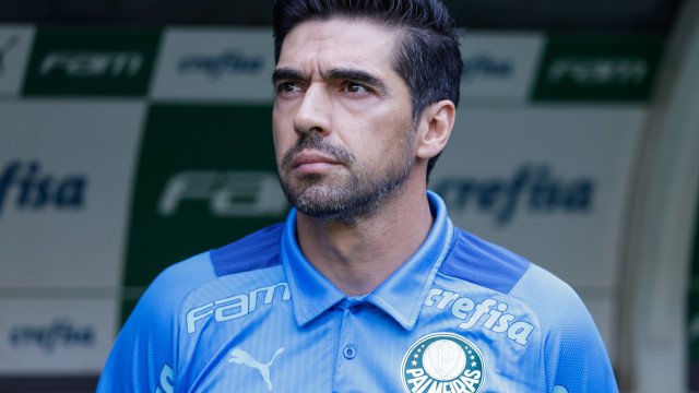 Para quais posições Abel Ferreira ainda quer reforços no Palmeiras?