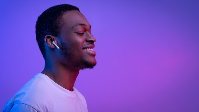 AirPods não funcionam? Eis como pode resolver o problema