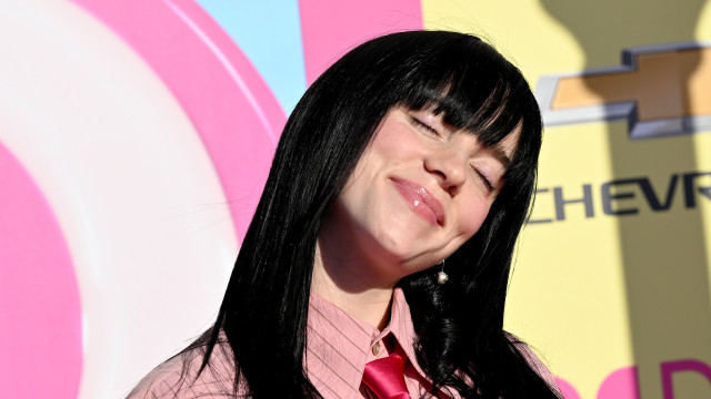Billie Eilish lança música para trilha sonora de 'Barbie'