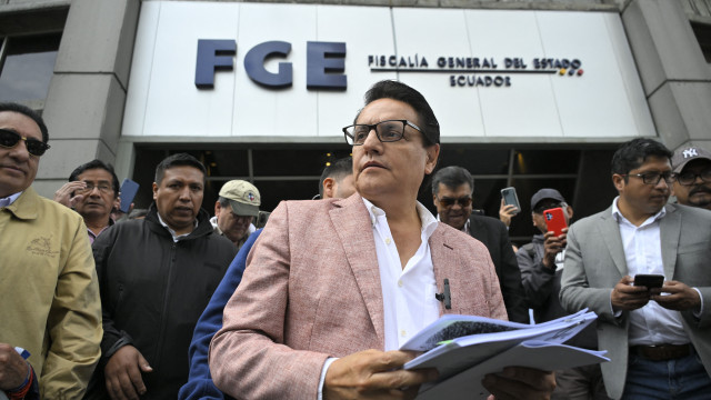 FBI ajudará a investigar assassinato de candidato no Equador, diz Lasso