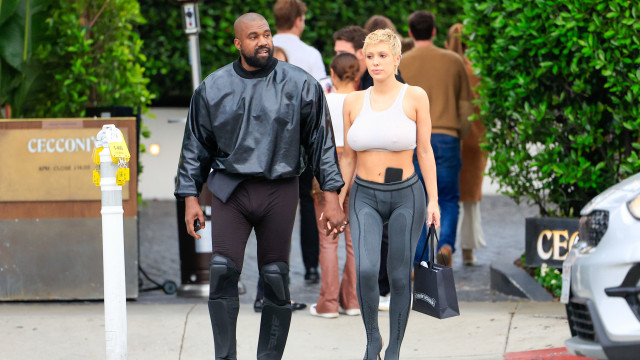 Após flagra em ato íntimo, Kanye West e esposa são banidos de passeio turístico na Itália