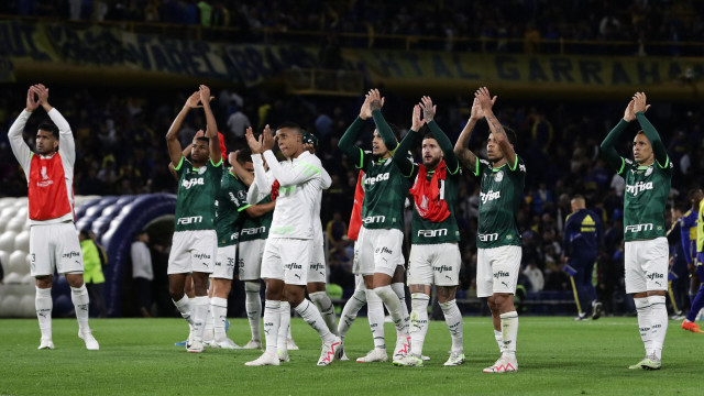 Abel demonstra incômodo por ter de usar 'moleques' contra o Boca Juniors em La Bombonera