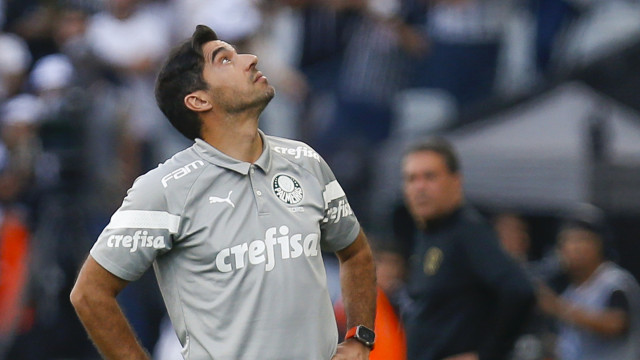 Palmeiras ganha terceira seguida, assume vice-liderança do Brasileirão e pressiona o Botafogo