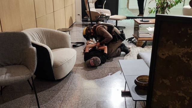 Tiroteio em shopping de Bangcoc faz três mortos e cinco feridos