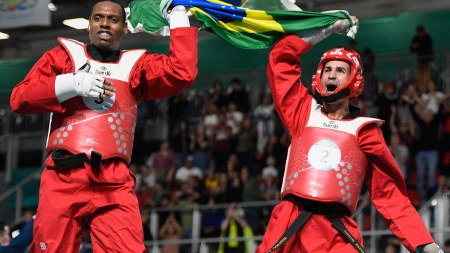 Tae kwon do brasileiro conquista ouro e bronze no Pan de Santiago; badminton leva dois bronzes