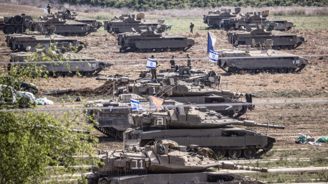 Israel volta a atacar alvos da Guarda Revolucionária do Irã na Síria