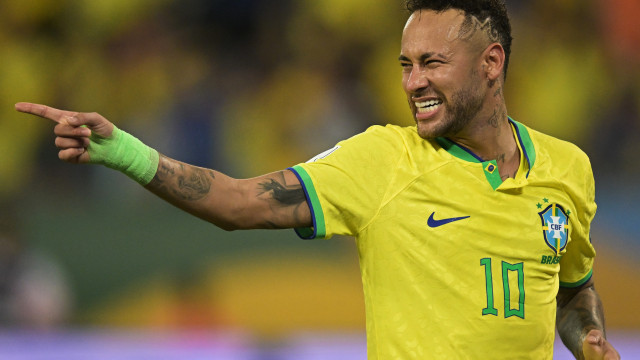 Elano lamenta ausência de Neymar na seleção: 'É a referência e terão de jogar para ele'