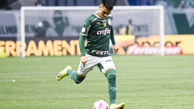 Atuesta exalta recuperação de lesão no joelho e projeta redenção no Palmeiras: 'Confiante'