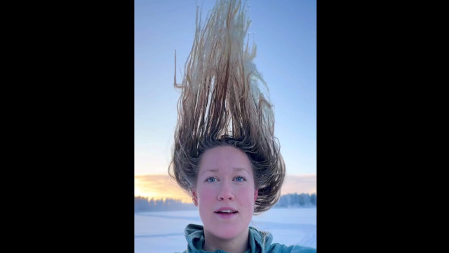 Onda de frio na Suécia deixa influencer 'de cabelo em pé'; veja