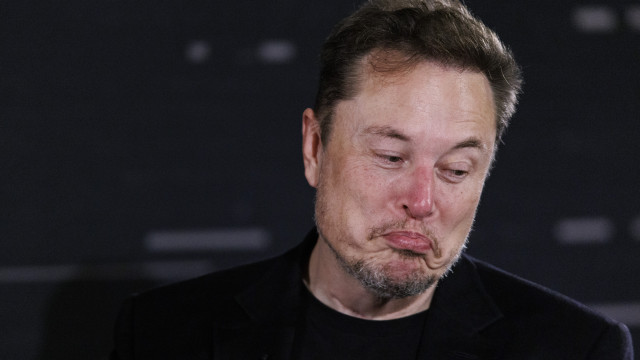 Nova mudança chegando: Musk confirma que X vai esconder 'likes'