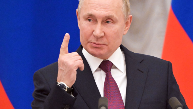 Putin estreia novo míssil hipersônico na Guerra da Ucrânia, diz Kiev