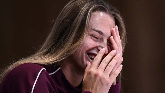 
                    Número 1 do mundo, Aryna Sabalenka anuncia noivado com empresário brasileiro
                