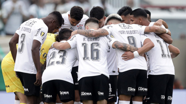 Corinthians vai a Natal com problema no meio de campo para encarar o América na Copa do Brasil