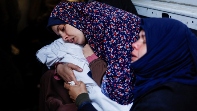 Mulher perde filhos em ataque israelense após 10 anos tentando engravidar