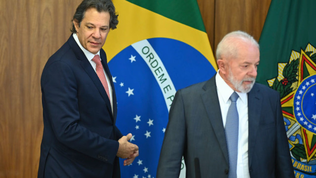 Haddad vai ao Planalto para reunião com Lula; encontro não estava na agenda