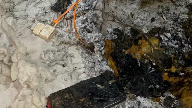 Celular explode e causa incêndio em apartamento em Balneário Camburiú
