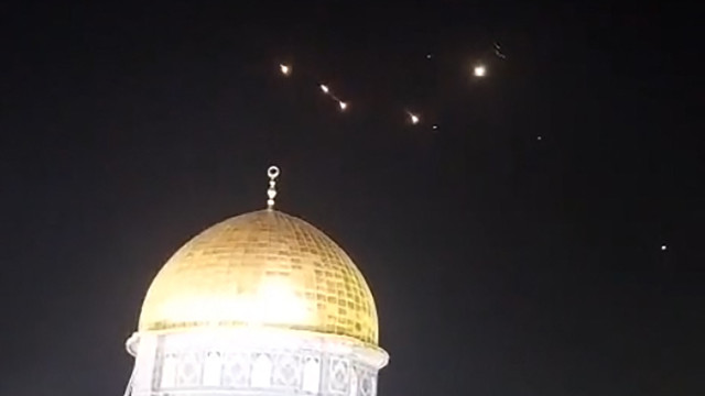 Israel intercepta drones em Jerusalém, e Irã diz para EUA ficarem de fora
