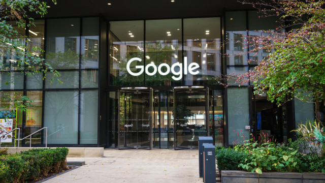 Google atinge marca inédita nos 25 anos de história da empresa