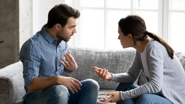 
                    Frases usadas para te manipular sem você perceber
                