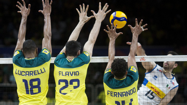Brasil derrota Polônia na Liga das Nações Masculina de Vôlei