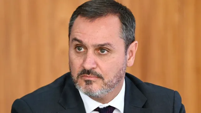 
                    Sem citar Lulinha, Andrei diz que PF atua sem proteger ou perseguir e prega atuação técnica
                