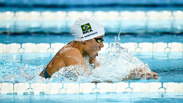 
                    Carol Santiago é ouro, o 37º pódio do país no Internacional de Berlim
                