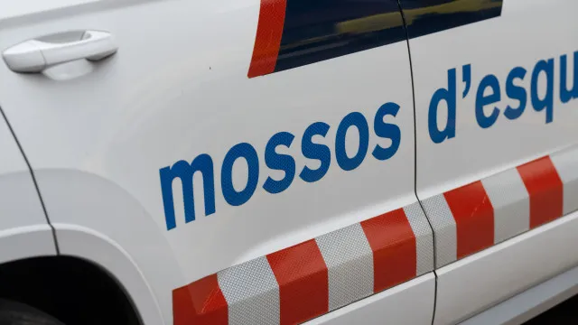 
                    Família convive por dois anos com cadáver de homem que morreu em sofá
                